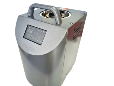 LCB 30 Advance Dry Block Temperature Calibrator Multifunction Temperature Calibrator Liquid Bath and LCB 30+COOL Advance Dry Block (-40°C/140°C)